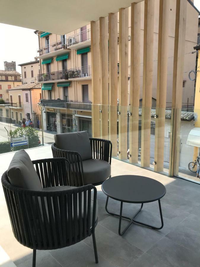 Deluxe Triple Room Balcony